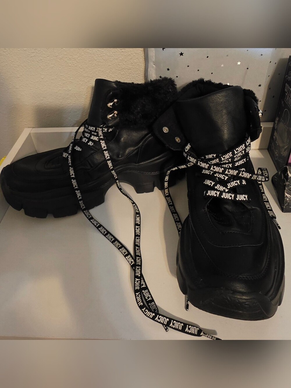 NWOT Juicy Couture Black Faux-Fur Lace Up Platform Ankle Boots Size 10